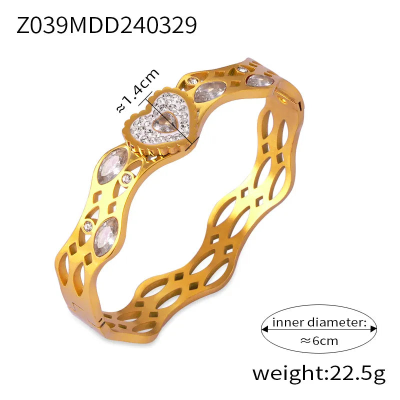 Titanium Steel 18K Gold Plated Casual Simple Style Commute Enamel Inlay Quadrilateral Round Heart Shape Acrylic Rhinestones Shell Bangle