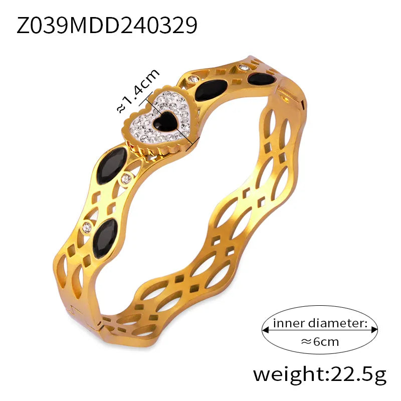 Titanium Steel 18K Gold Plated Casual Simple Style Commute Enamel Inlay Quadrilateral Round Heart Shape Acrylic Rhinestones Shell Bangle