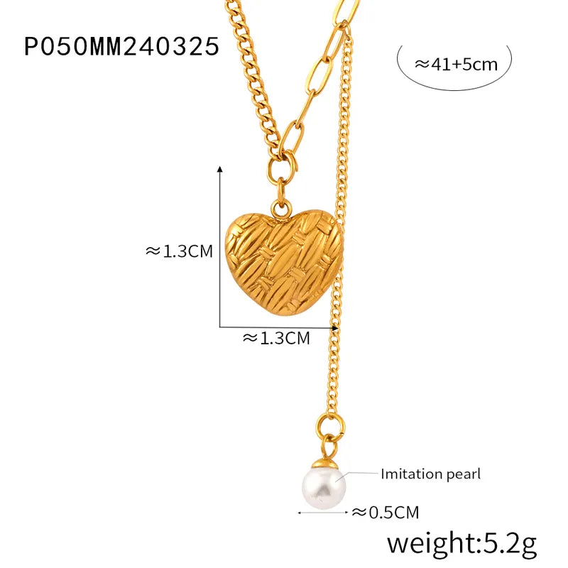 Titanium Steel 18K Gold Plated Elegant Simple Style Plating Carving Round Heart Shape Artificial Pearls Pendant Necklace