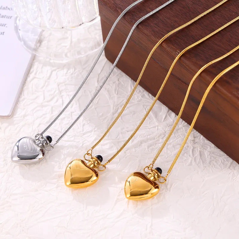 Titanium Steel 18K Gold Plated Elegant Simple Style Plating Heart Shape Pendant Necklace