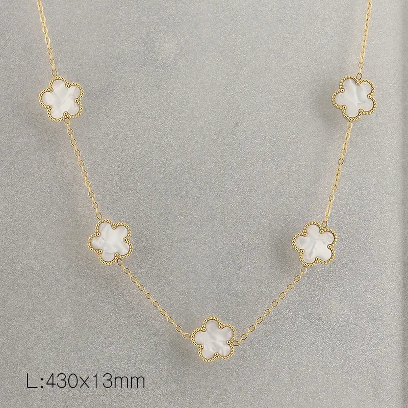 Titanium Steel 18K Gold Plated Simple Style Inlay Four Leaf Clover Shell Zircon Necklace