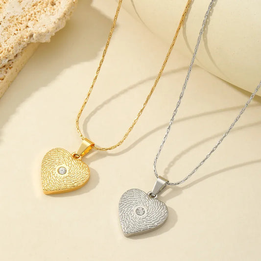 Wholesale Jewelry Casual Cute Heart Shape 304 Stainless Steel Zircon 18K Gold Plated Inlay Pendant Necklace