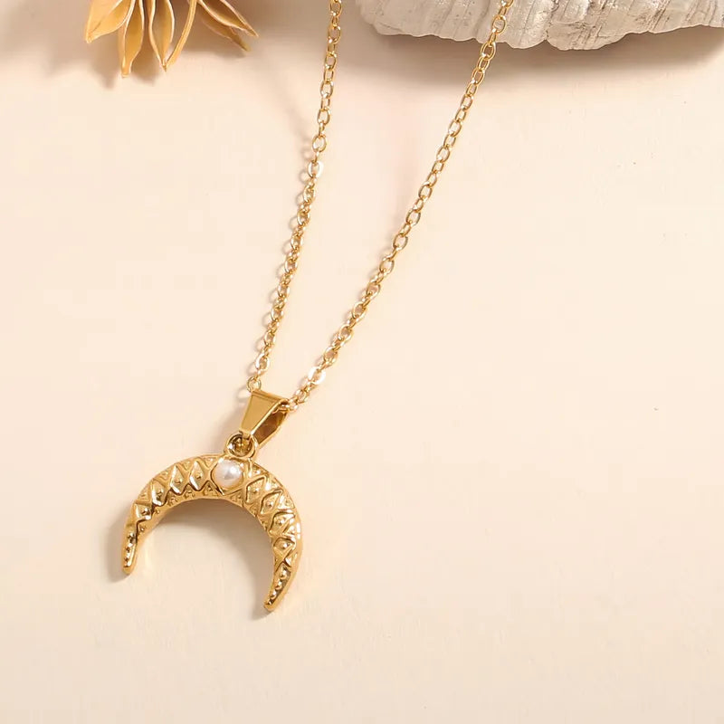 Wholesale Jewelry Casual Elegant Simple Style Moon 304 Stainless Steel Artificial Pearls 18K Gold Plated Inlay Pendant Necklace