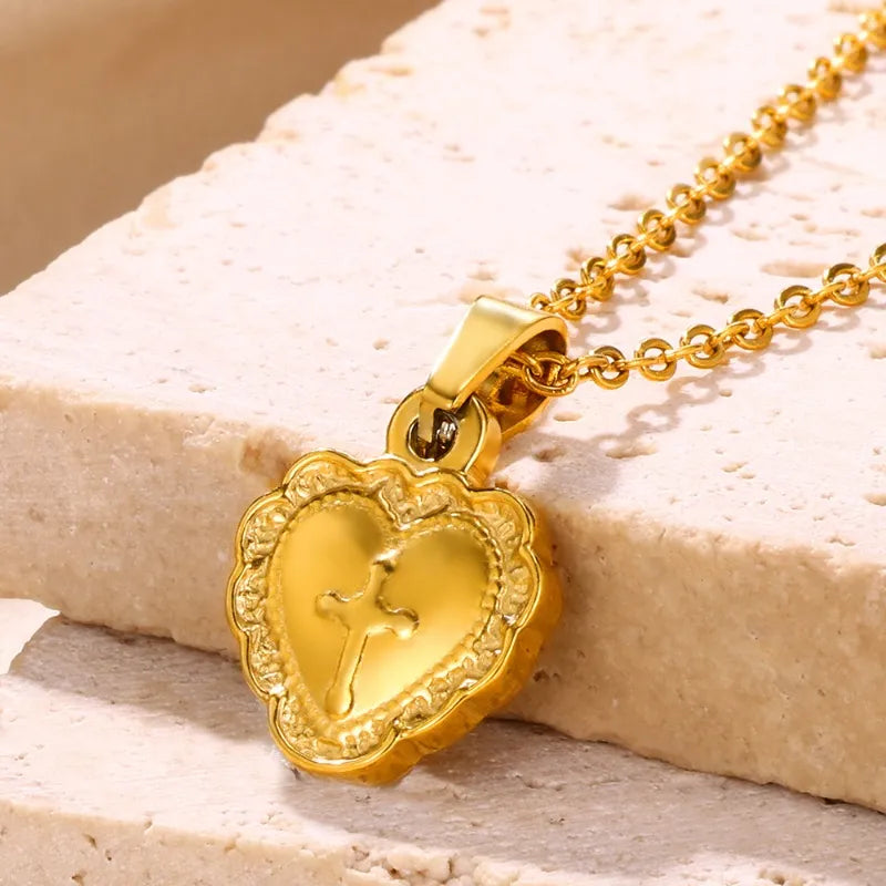 Wholesale Jewelry Classical Cross Heart Shape 304 Stainless Steel 18K Gold Plated Plating