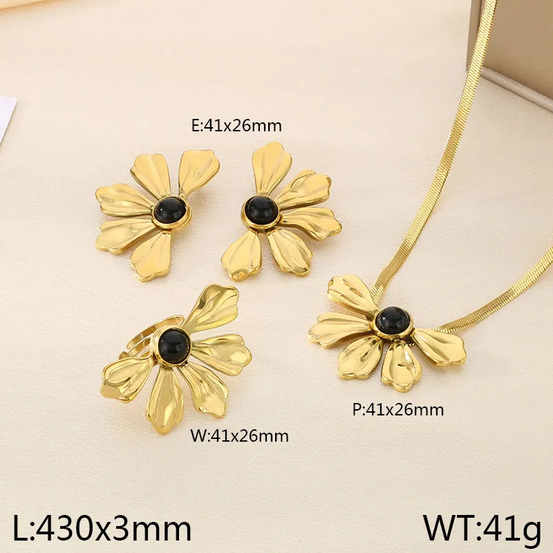 Wholesale Jewelry Elegant Classical Vintage Style Flower 304 Stainless Steel 18K Gold Plated Rings Earrings Necklace