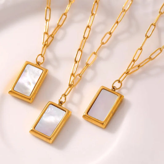 Wholesale Jewelry Elegant French Style Quadrilateral 304 Stainless Steel Shell 18K Gold Plated Plating Inlay Pendant Necklace