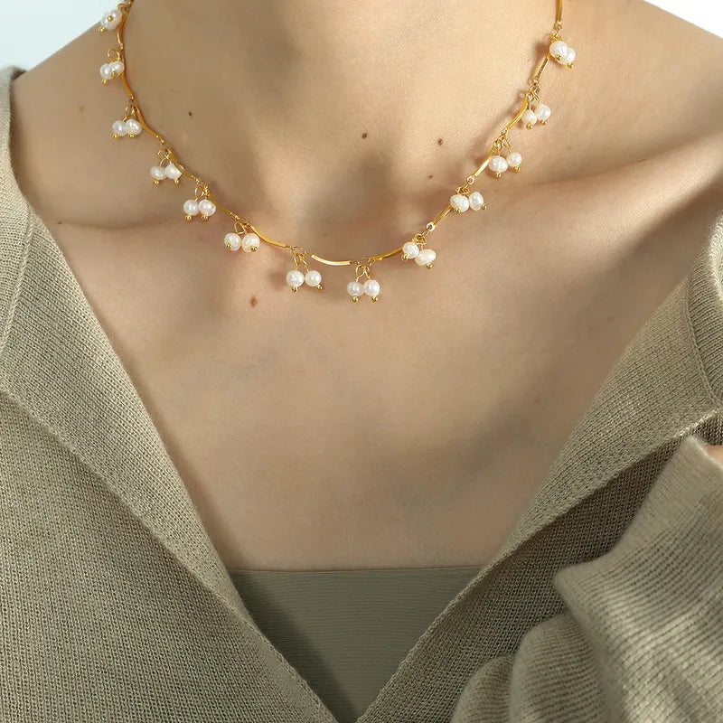 Wholesale Jewelry Elegant Simple Style Geometric Titanium Steel Freshwater Pearl 18K Gold Plated Plating Inlay Necklace