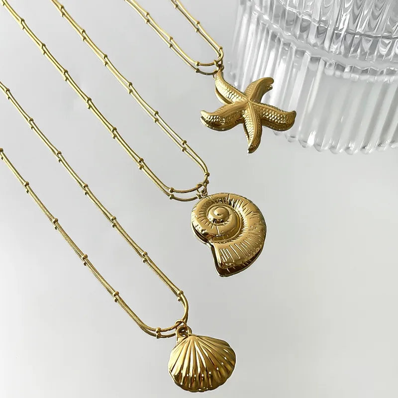 Wholesale Jewelry Hawaiian Simple Style Commute Starfish Conch Shell 304 Stainless Steel 18K Gold Plated Pendant Necklace