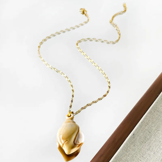 Wholesale Jewelry IG Style Beach Geometric Shell 316L Stainless Steel Arylic 18K Gold Plated Pendant Necklace