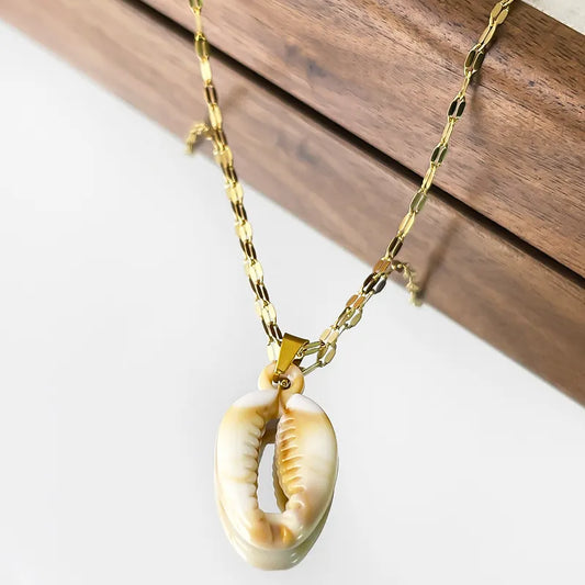 Wholesale Jewelry IG Style Beach Geometric Shell 316L Stainless Steel Arylic 18K Gold Plated Pendant Necklace