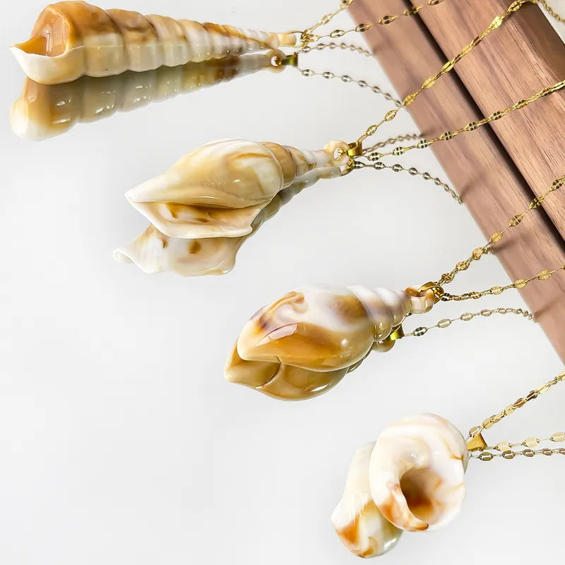 Wholesale Jewelry IG Style Beach Geometric Shell 316L Stainless Steel Arylic 18K Gold Plated Pendant Necklace