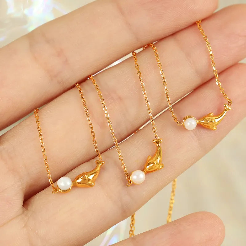 Wholesale Jewelry IG Style Casual Commute Dolphin 304 Stainless Steel Freshwater Pearl Freshwater Pearl 18K Gold Plated Polishing Plating Inlay Pendant Necklace