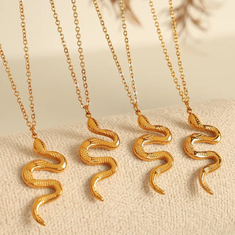 Wholesale Jewelry IG Style Cool Style Snake 304 Stainless Steel 18K Gold Plated Plating Pendant Necklace