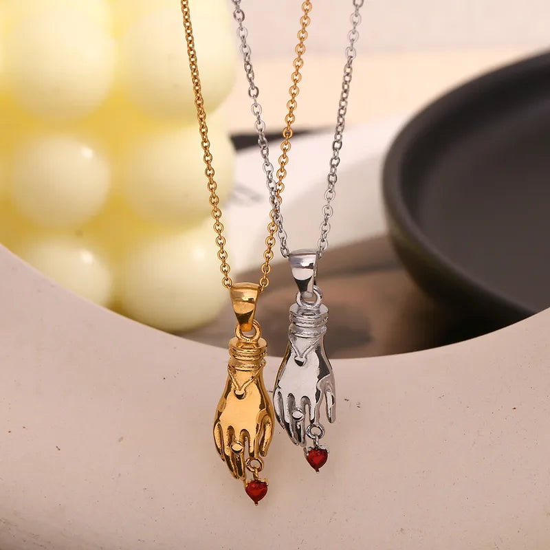 Wholesale Jewelry IG Style Retro Hand 304 Stainless Steel Rhinestones 18K Gold Plated Plating Inlay Pendant Necklace