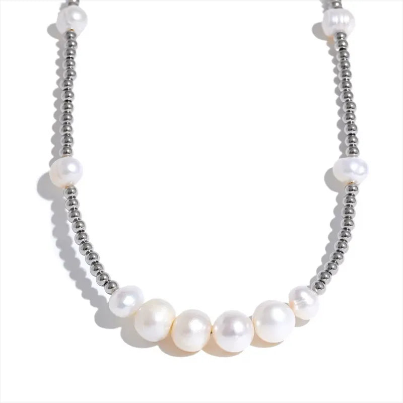 Wholesale Jewelry Retro British Style Solid Color 304 Stainless Steel Natural Shell Pearls 18K Gold Plated Beaded Plating Inlay Necklace