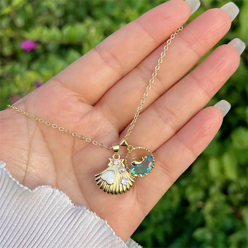 Wholesale Jewelry Retro Classic Style Hippocampus Mermaid Shell Copper Pearl Zircon 18K Gold Plated Inlay Pendant Necklace