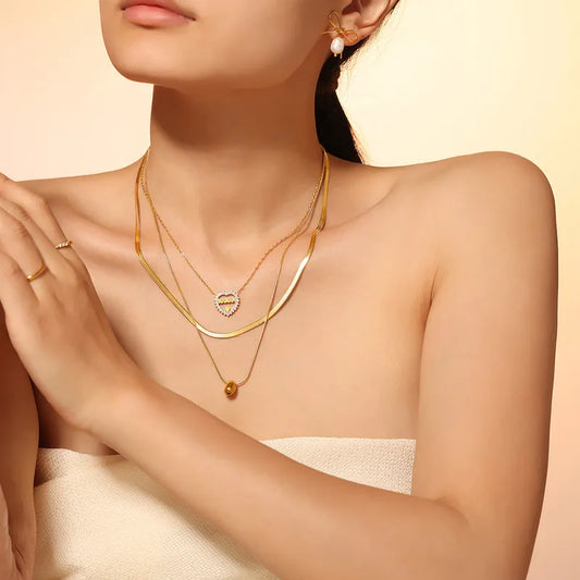 Wholesale Jewelry Simple Style Classic Style Commute Letter Heart Shape 304 Stainless Steel 18K Gold Plated Layered Necklaces