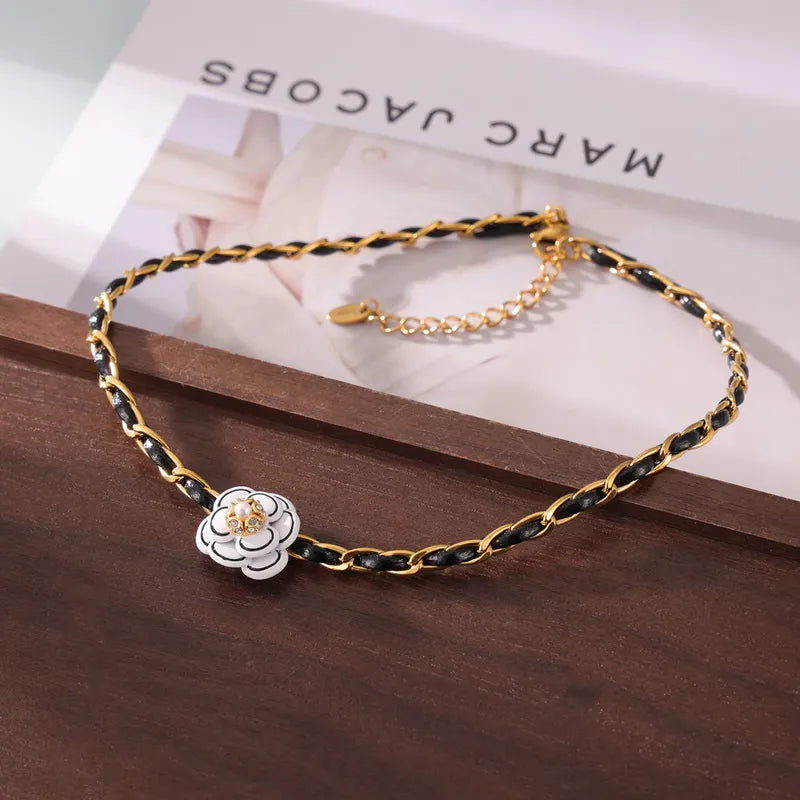 Wholesale Jewelry Simple Style Korean Style Flower 304 Stainless Steel Leather Rope 18K Gold Plated Enamel Stoving Varnish Plating Pendant Necklace