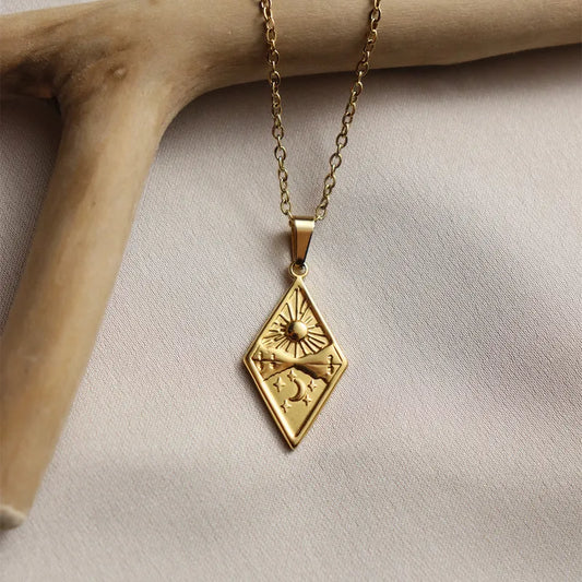 Wholesale Jewelry Simple Style Sun Moon Rhombus 304 Stainless Steel 18K Gold Plated Plating Pendant Necklace