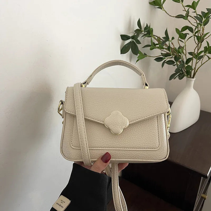 Women's Medium Pu Leather Solid Color Vacation Classic Style Square Magnetic Buckle Shoulder Bag