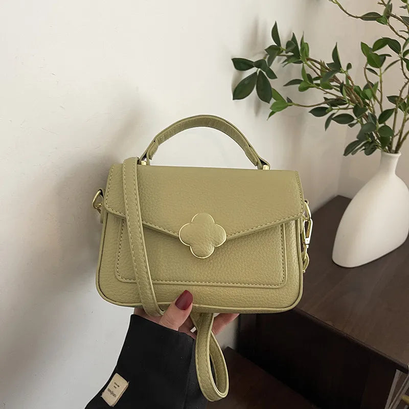 Women's Medium Pu Leather Solid Color Vacation Classic Style Square Magnetic Buckle Shoulder Bag