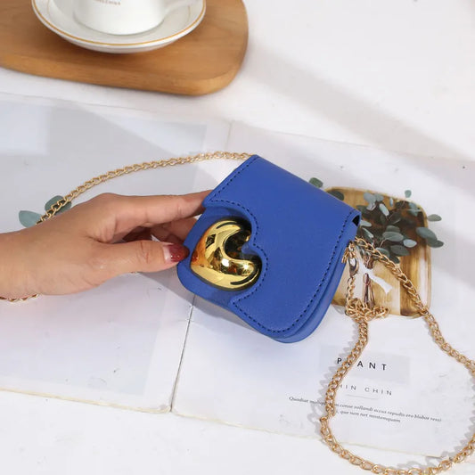 Women's Mini Pu Leather Heart Shape Solid Color Basic Magnetic Buckle Crossbody Bag