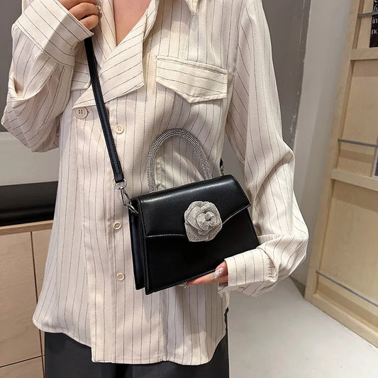 Women's Small Pu Leather Solid Color Flower Streetwear Magnetic Buckle Crossbody Bag